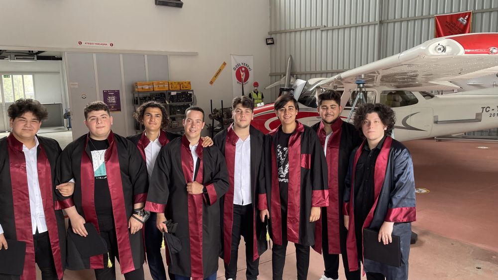 İstikbal Göklerde 